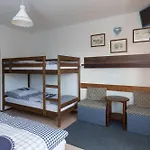 Alpenpension ゲストハウス 3*