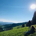 Konukevi Alpenpension