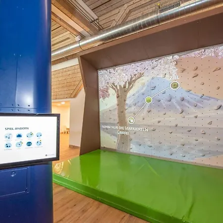 Alpenpension ゲストハウス 2*