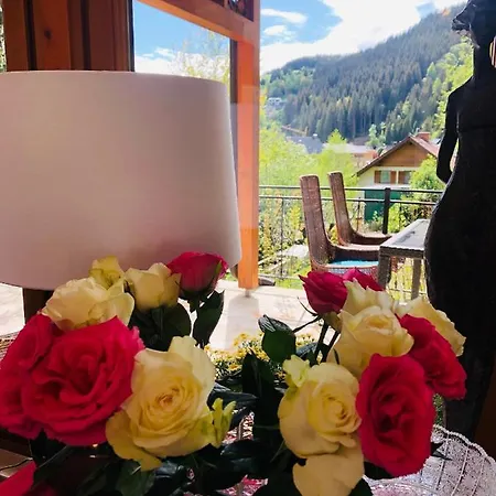 بيت ضيافة Alpenpension راتتن