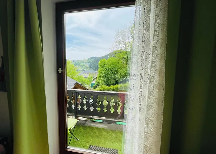 بيت ضيافة Alpenpension راتتن