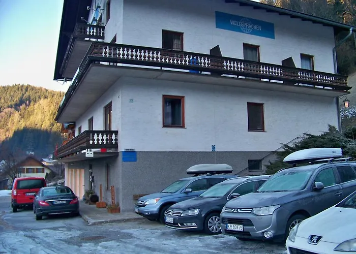 Alpenpension بيت ضيافة