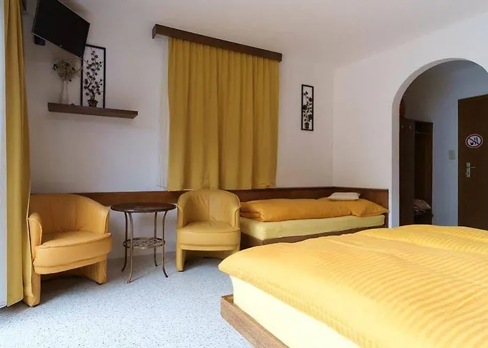 بيت ضيافة Alpenpension راتتن